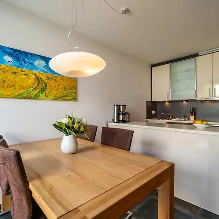 Quartier 47 App 06 *